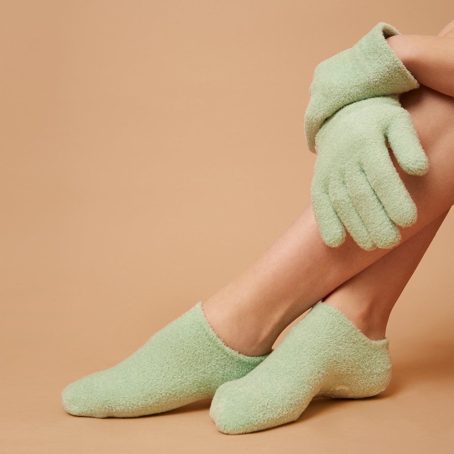 eLive Moisturising Gel Gloves
