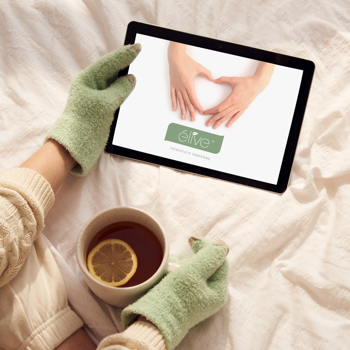 eLive Moisturising Gel eGloves